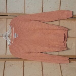 Van Heusen peach v neck sweater size M